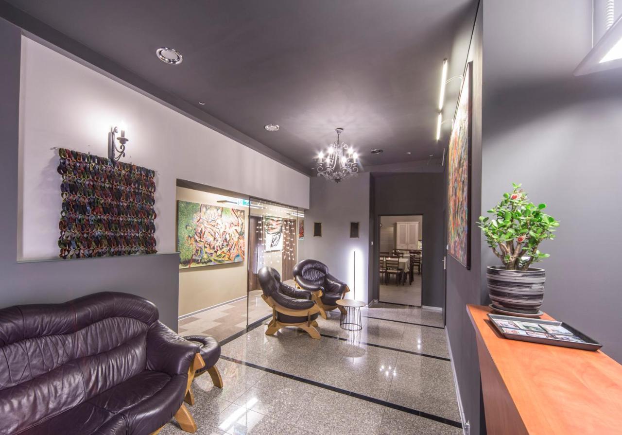 غليفيتسه Villa Art Korab المظهر الخارجي الصورة